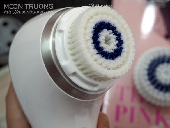 review-may-rua-mat-clarisonic-smart-profile