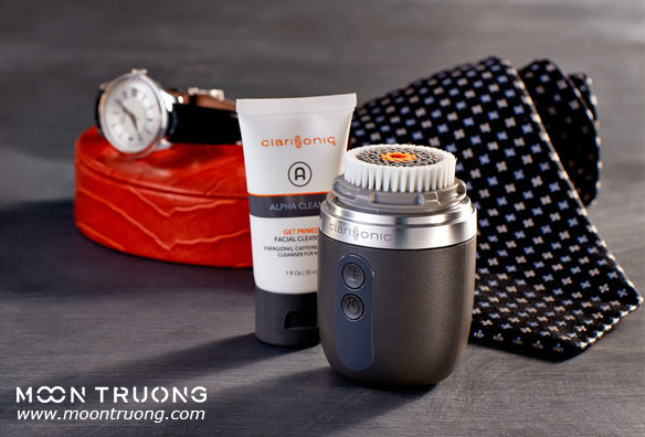 review-may-rua-mat-clarisonic-mia-fit